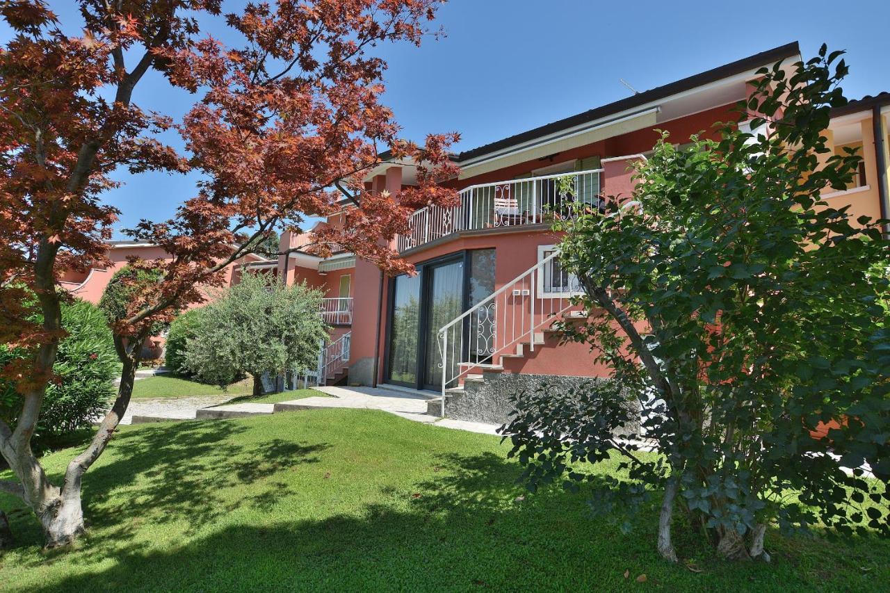 Apartment Joan Miro With Pool Bardolino Kültér fotó